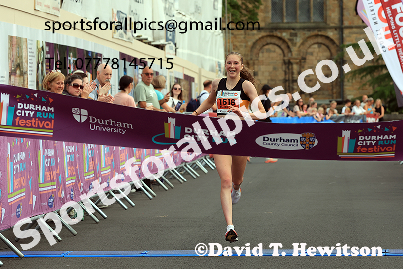 DDurham City 10k, 2025 Durham City 5k and 10k, Durham.  Photo: David T. Hewitson/Sports for All Pics